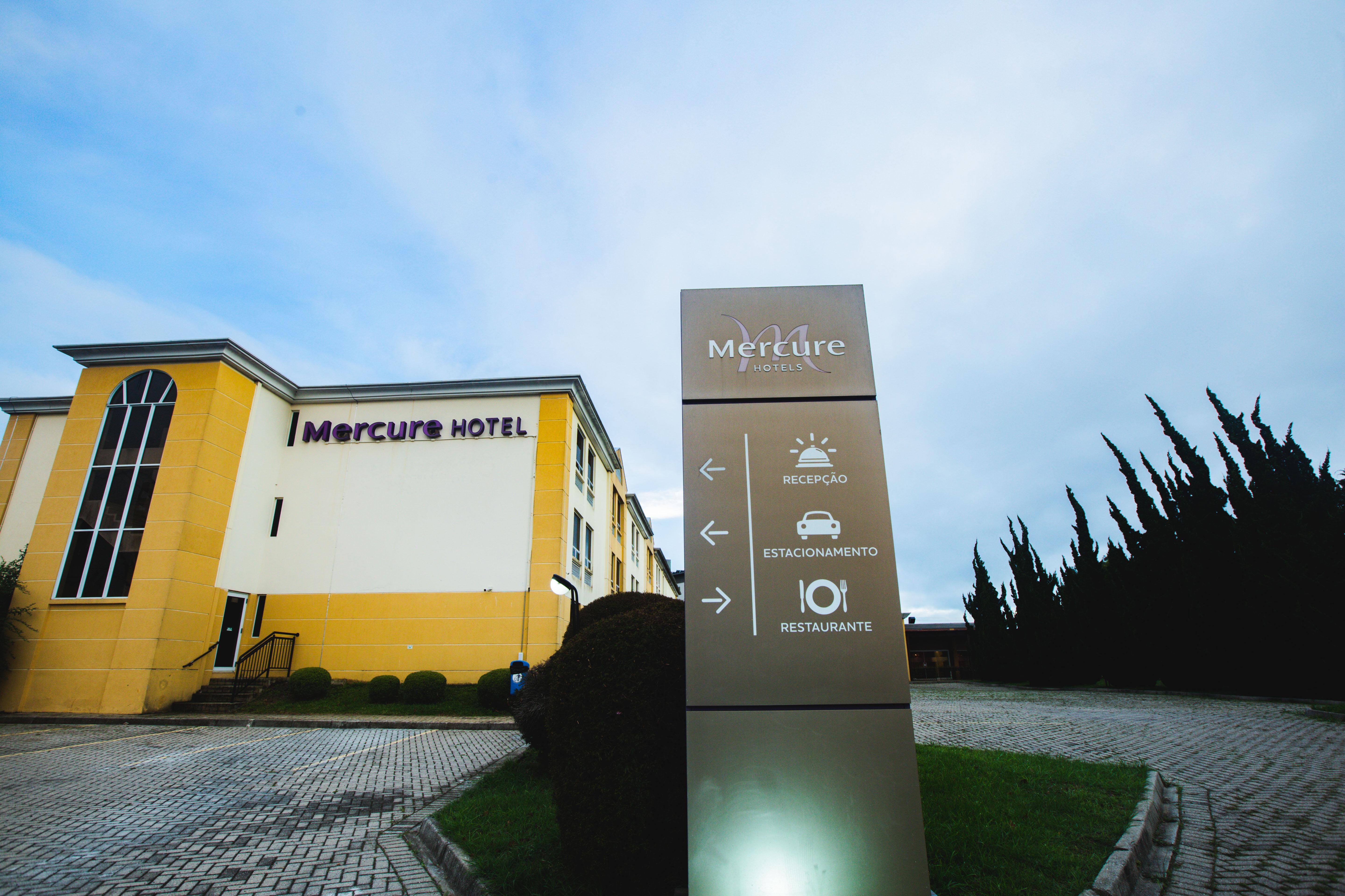 Hotel Cassino Tower Curitiba Aeroporto By Nacional Inn São José dos Pinhais Dış mekan fotoğraf